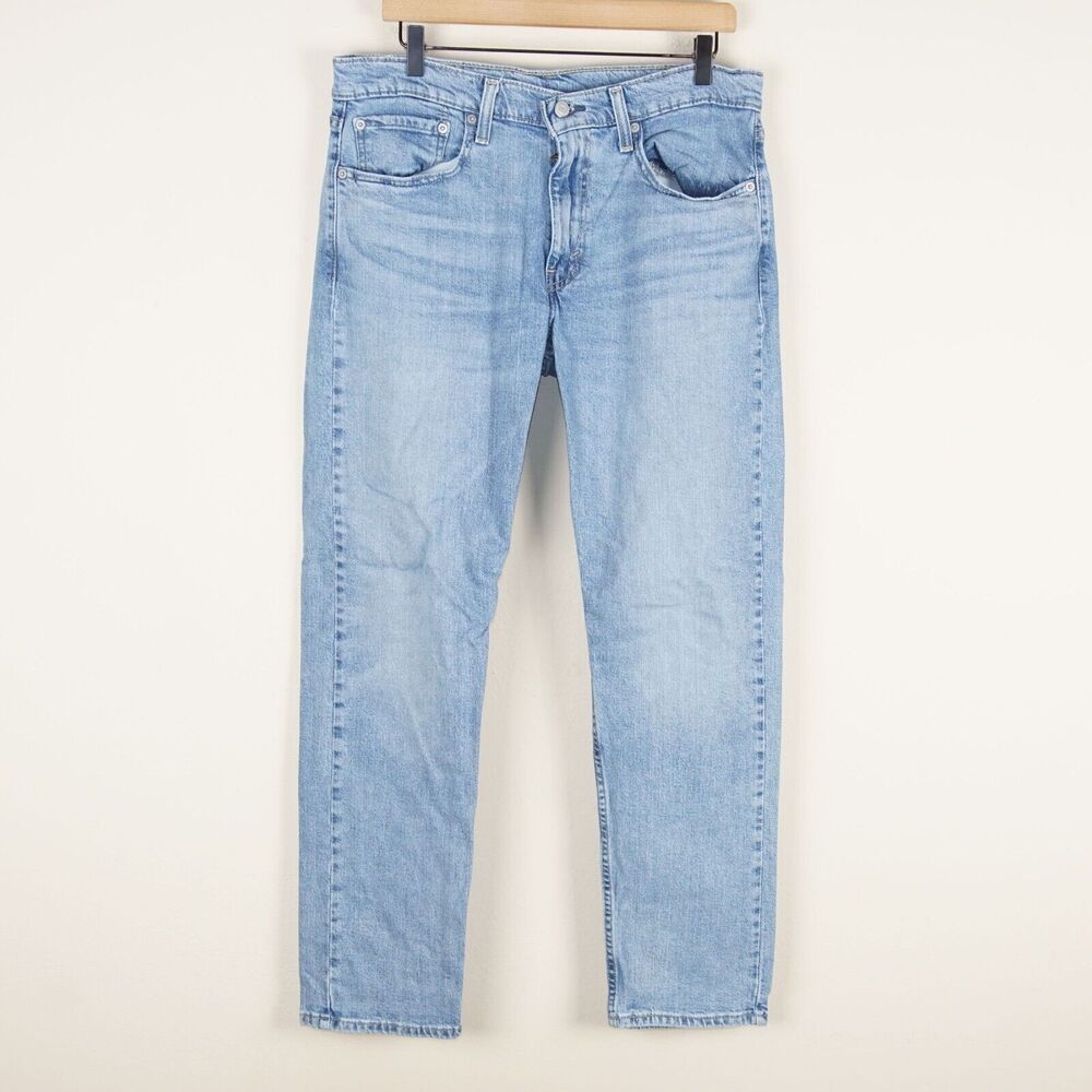 Levis 502 Taper Fit Light Wash Blue Jeans Mens Sz 33 x 32